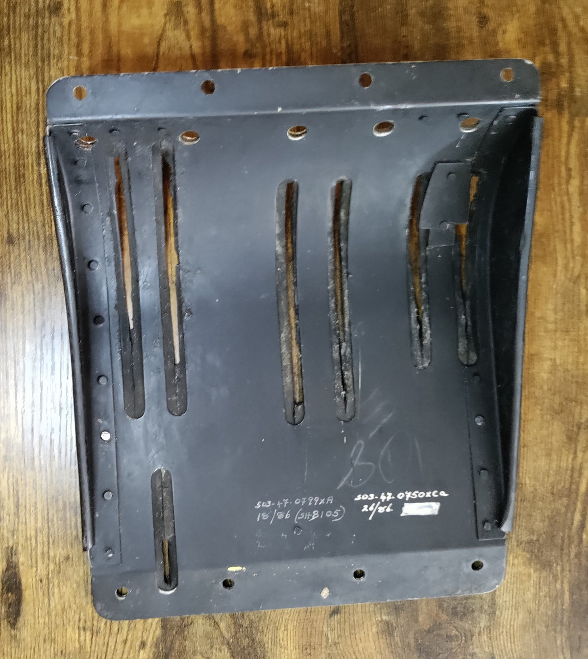 AIRCRAFT ENGINE CONTROL PANEL COVER