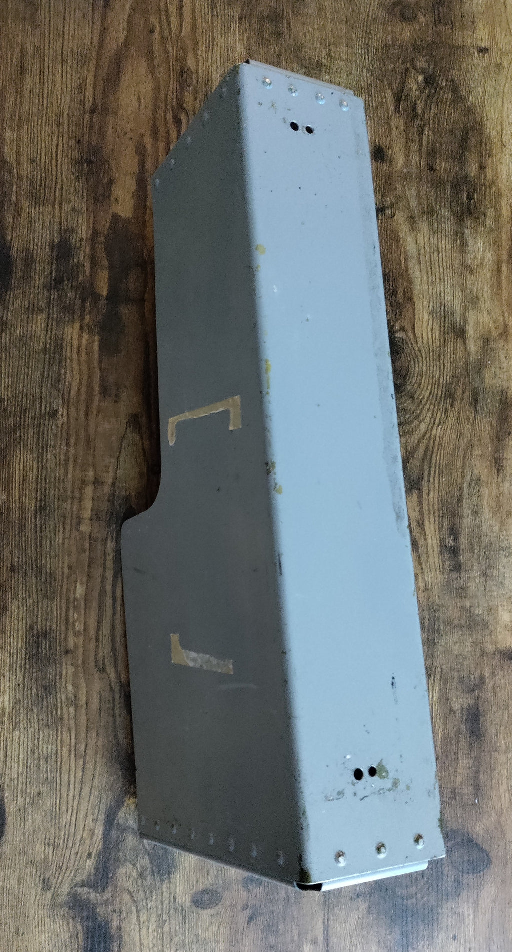 TRAY