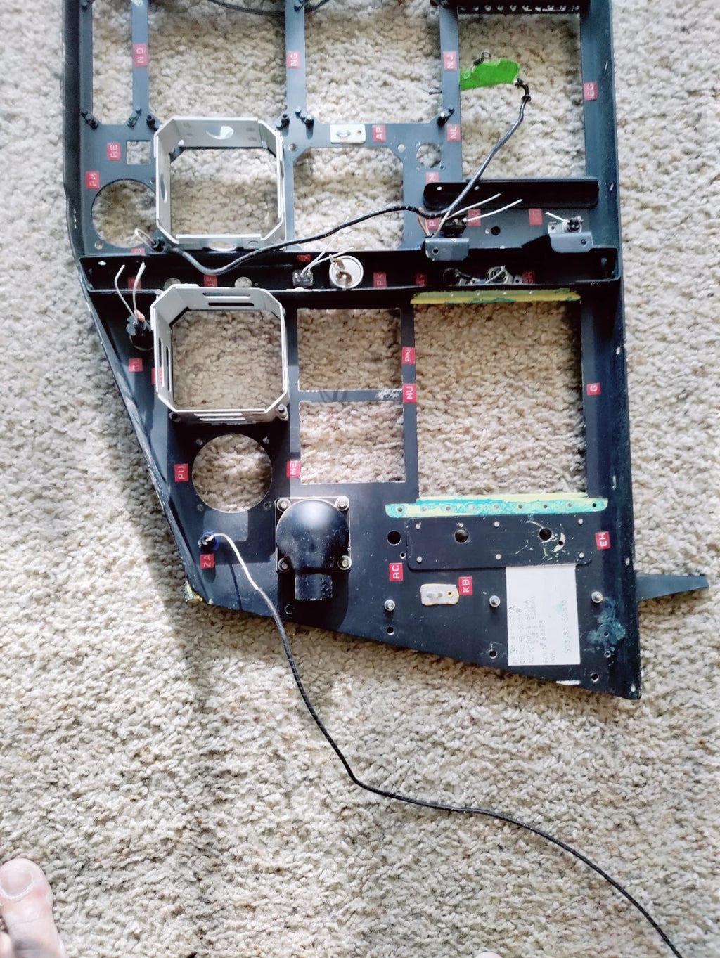 AIRCRAFT INSTRUMENT PANEL