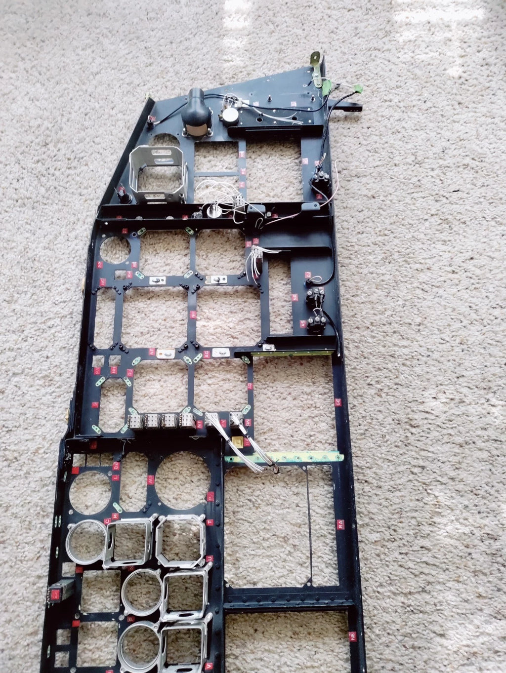 AIRCRAFT INSTRUMENT PANEL